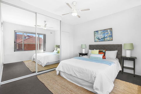 3 South Pacific Apartments - Grafton Accommodation 1