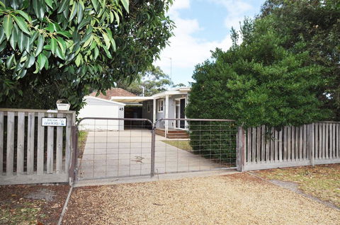 45 HALFORD - PET FRIENDLY - Grafton Accommodation 0