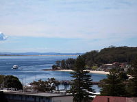 5 'Seaview' 9 Church Street - huge penthouse with water views and lift