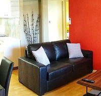 5 min walk to City Center - Grafton Accommodation