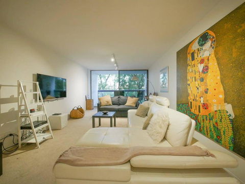 5 Star In Prime Double Bay Location With Balcony - Grafton Accommodation 0