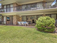 56 'Bay Parklands' 2 Gowrie Ave - ground floor air conditioned  Foxtel