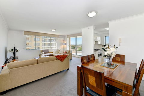 810 At The Plaza - Grafton Accommodation 2