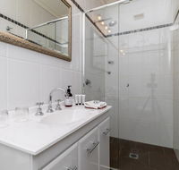 94Best Apartments - Grafton Accommodation
