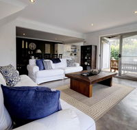THE COVE - Grafton Accommodation