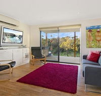 A One One Two at Island Beach - Grafton Accommodation