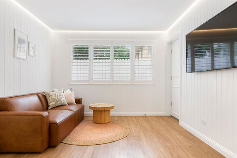 A PERFECT STAY - Sunset Beach - Riverside - Grafton Accommodation 0