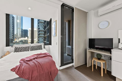 A Stylish & Comfy CBD Studio Near Southern Cross - Grafton Accommodation 3