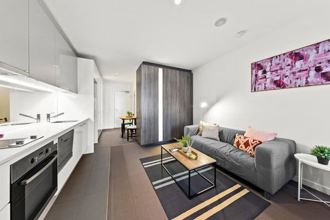 A Stylish & Comfy CBD Studio Near Southern Cross - Grafton Accommodation 1