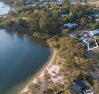 Above Sunset - 100m from the Paynesville Lakes - Grafton Accommodation