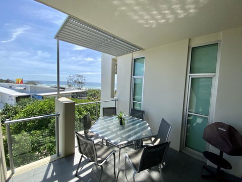 Absolute Beachfront - Cabarita Beach - Ocean Views - 3 Bed Apartment - Grafton Accommodation 1