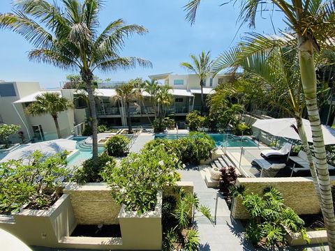 Absolute Beachfront Cabarita Beach - 2 Bed With Pool Views - Grafton Accommodation 0