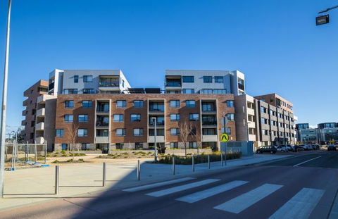 Accommodate Canberra - The Prince - Grafton Accommodation 0