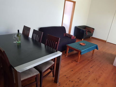 Accommodation Sydney North Shore: Frenchs Forest 3 Bedroom House - Grafton Accommodation 0