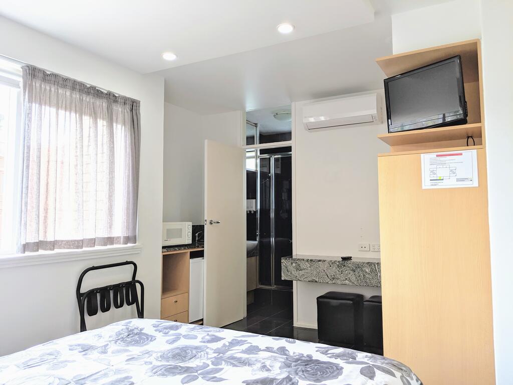 St Kilda VIC Grafton Accommodation