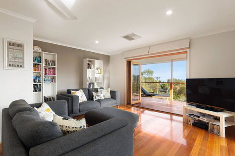 Acqua Vista - Water View, Fireplace, Walk To Beach - Grafton Accommodation 1