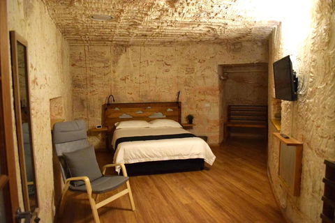 Dug Out B&B - Grafton Accommodation 1