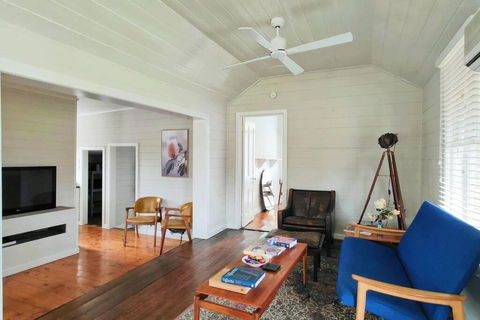 Dunkeld Secret Garden - Grafton Accommodation 2