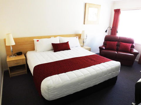 Edinburgh Motor Inn - Grafton Accommodation 2