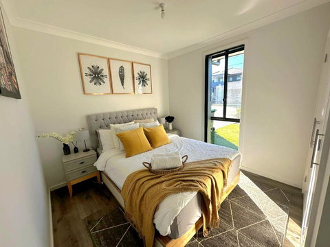 Entire 2br, Hideaway - Grafton Accommodation 1