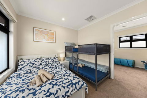 Entire Great Place Keysborough - Grafton Accommodation 1