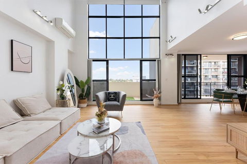 Epic CBD City View 3BR Penthouse Walk To Station&shopping Centre - Grafton Accommodation 2