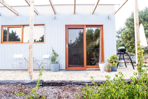 Escape To A Peaceful Eco Studio In Private Garden - Grafton Accommodation 3