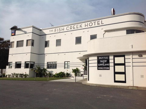 Fish Creek Hotel - Grafton Accommodation 1