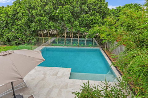 GEORGE8- THE ULTIMATE, FAMILY BEACH HOUSE! - Grafton Accommodation 2