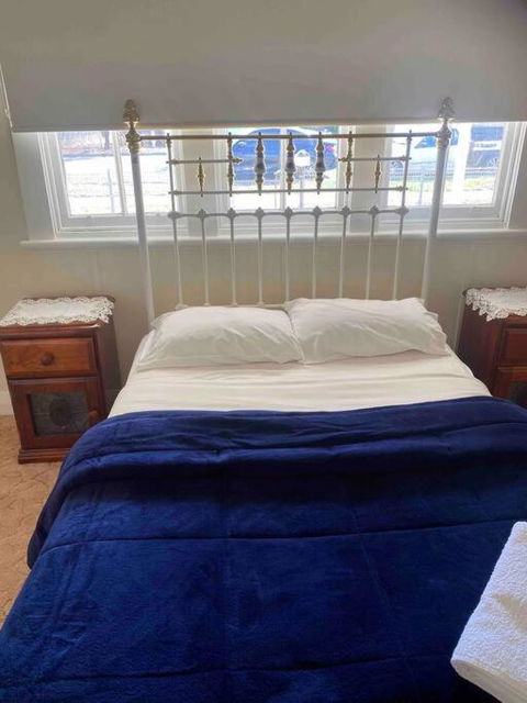 Golden Street Cottage - Grafton Accommodation 1