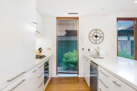 Goodie Goodwood Family Home - Grafton Accommodation 3