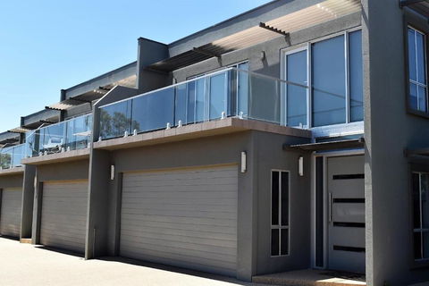 Griffith Prestige Apartments - Grafton Accommodation 0