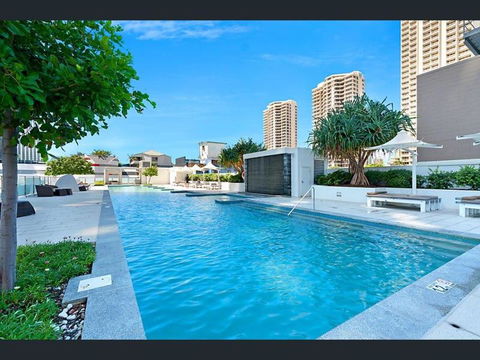 H-Residences Private Apartments - Hosted By Coastal Letting - Grafton Accommodation 3