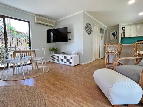 HAPPY DAZE - Grafton Accommodation 1
