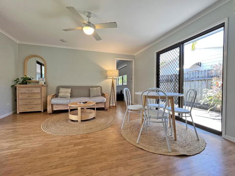 HAPPY DAZE - Grafton Accommodation 2