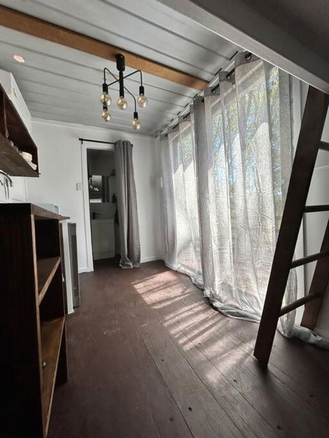 Hill Dweller Hideout - Grafton Accommodation 0