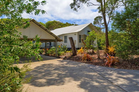 Ibis 15 - Grafton Accommodation 1