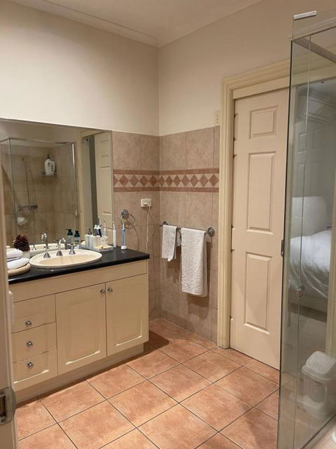 Hunter House - Grafton Accommodation 2