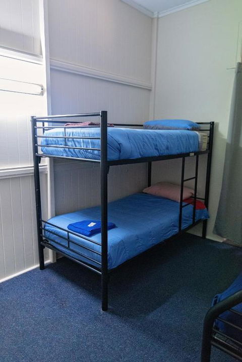 Hotel Metropole Proserpine - Grafton Accommodation 3
