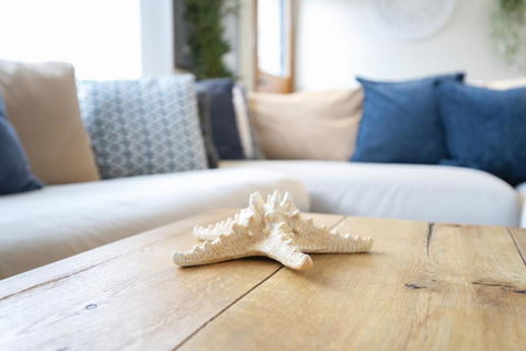 INVERLOCH Beach House - Grafton Accommodation 0