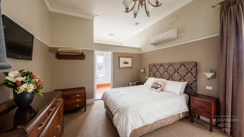 Alexandra Hotel - Grafton Accommodation 2