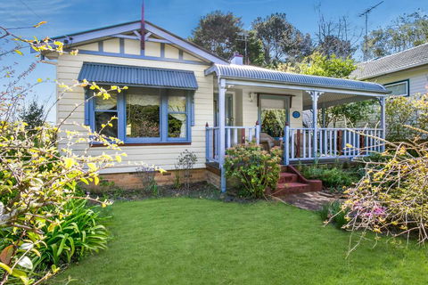 Ambrose Cottage Front Apartment - Grafton Accommodation 0