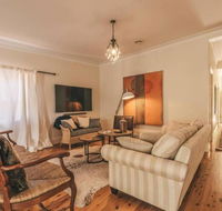 Ambrose On Byng - Central Location w/ 2 Bathroom - Grafton Accommodation