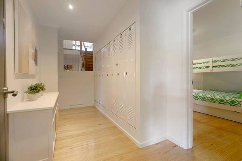 Anchor Beachfront Retreat - Grafton Accommodation 1
