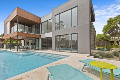 ANCHORAGE - MOUNT MARTHA - Grafton Accommodation 0