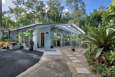 Ancient Gardens Guesthouse & Botanical Gardens - Grafton Accommodation 0