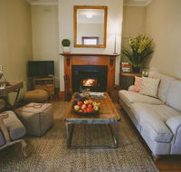 Apple Cottage Orange NSW - Grafton Accommodation