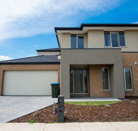 Apple House Point Cook - Grafton Accommodation