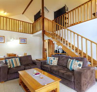 Araluen - Grafton Accommodation