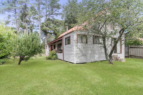 Arcadia Cottage - Grafton Accommodation 2